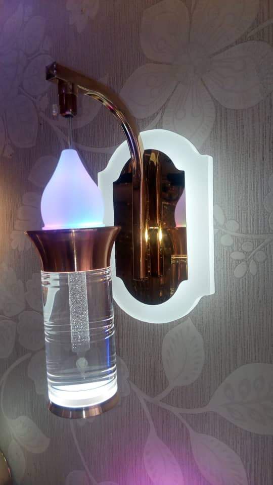 CLASSY QUALITY WALL LIGHT 006