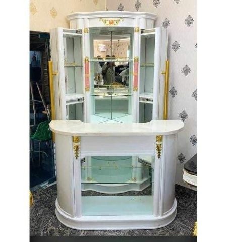 QUALITY DESIGNED WHITE BAR STAND WITH GLASS  - AVAILABLE (AUSFUR)