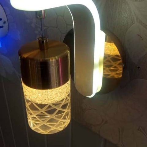 FANCIFUL QUALITY WALL LIGHT 004